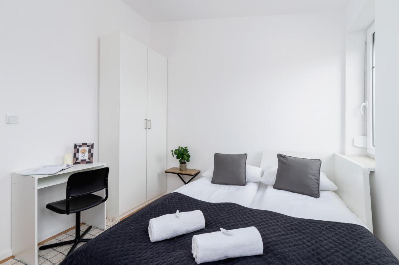 Radziwillowska Apartment Cracow Planty By Noclegi Renters Krakow Exterior photo